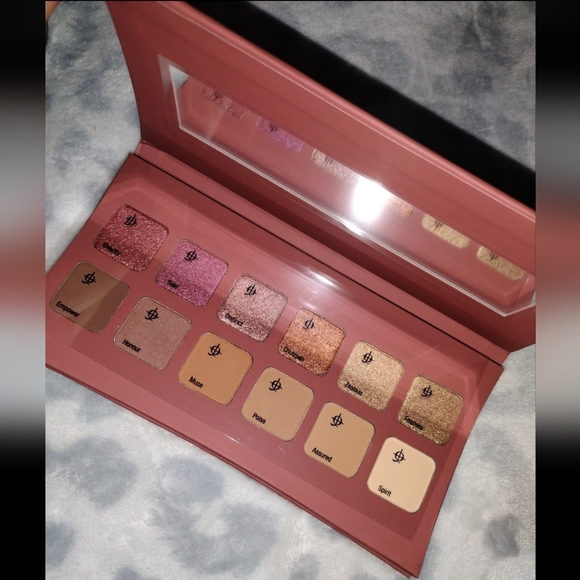 Illamasqua set - Picture 6 of 7